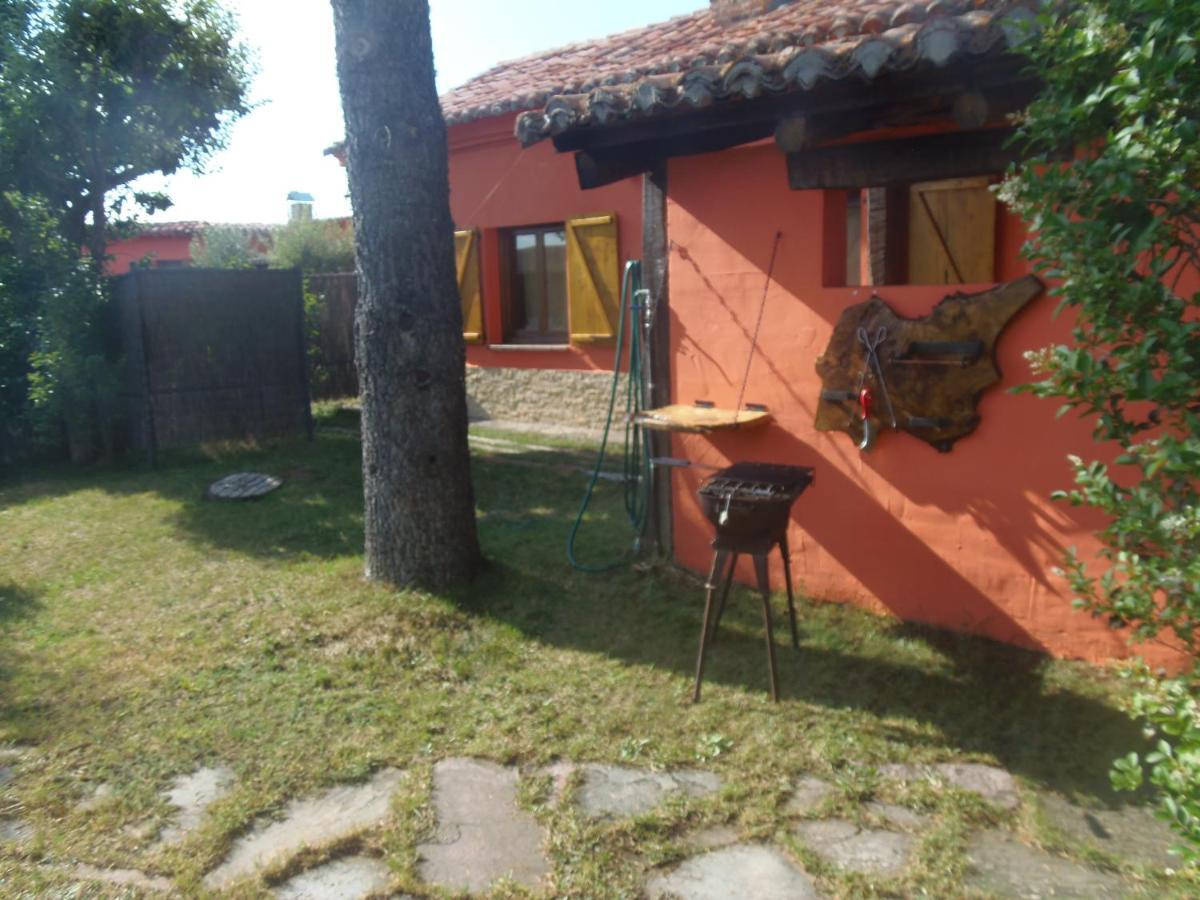 El Uncar Villa Castrejón de la Peña Kültér fotó