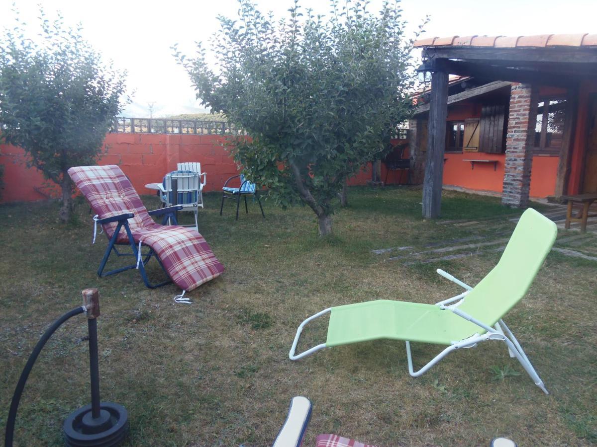 El Uncar Villa Castrejón de la Peña Kültér fotó