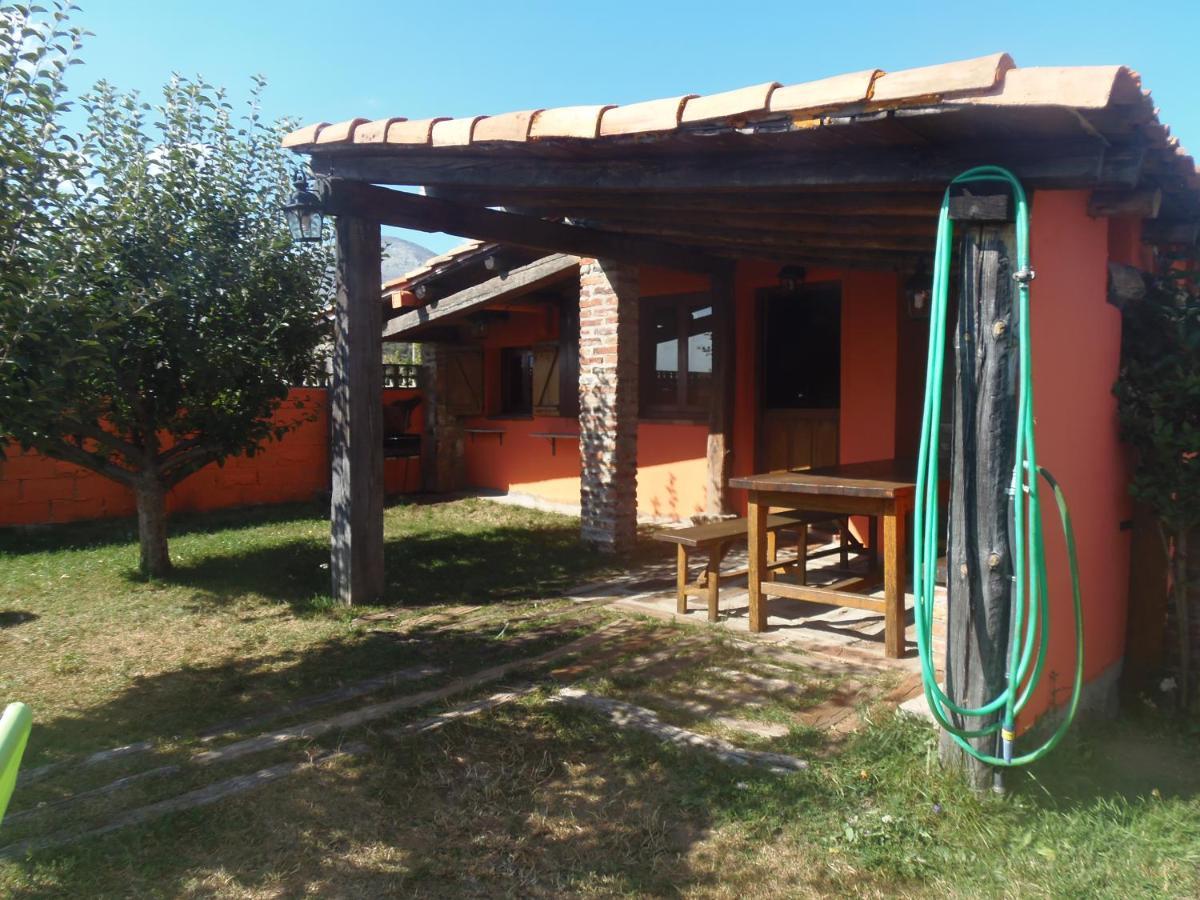 El Uncar Villa Castrejón de la Peña Kültér fotó